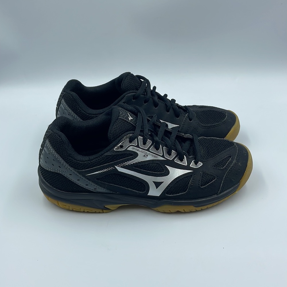Mizuno Cyclone Speed 2 Volleyball Shoes Women’s Sz 6